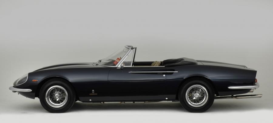  Ferrari 365 California 1966 года  (фото 4 из 30)
